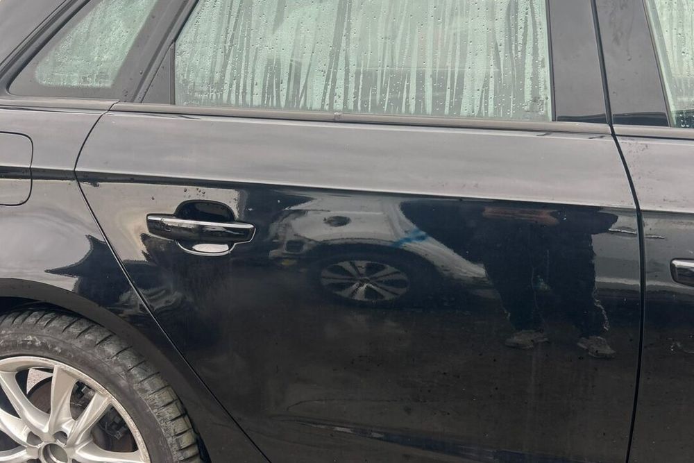 USA DREAPTA FATA - STANGA/DREAPTA SPATE AUDI A3 (8V) SPORTBACK - AN 2017 FACELIFT