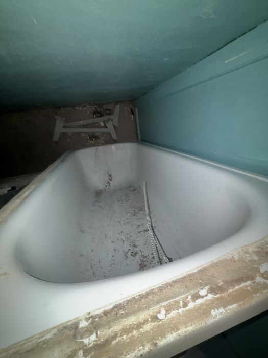 Ванна отдаем бесплатно