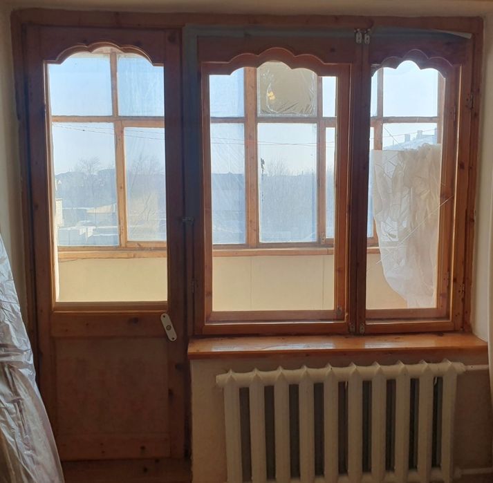 Отдам даром деревянные двери и окна!