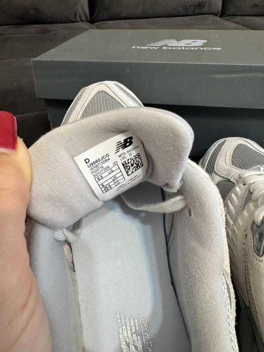 Adidasi New Balance U9060- full box/noi/size 38