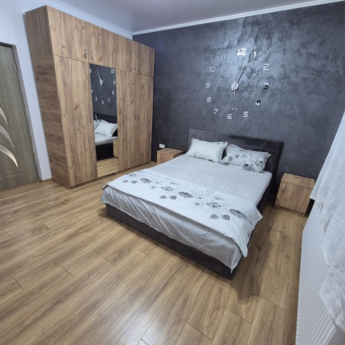 Închiriez apartamente individuale /Terasa / vila privata - regim h