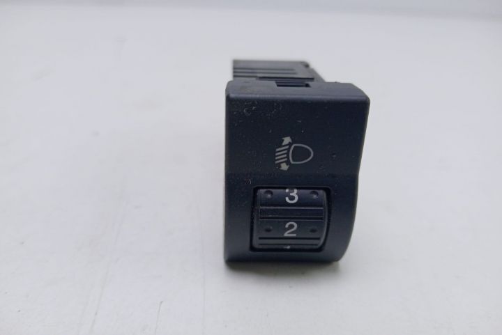 Buton  reglare lumina faruri   BP4K666F0 Mazda 3 BK