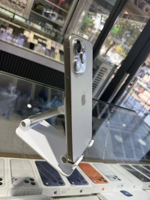 I phone 15 pro max  256 e-sim faqat nasiya ham bor 100$ bn