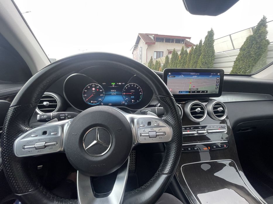 GLC 300 E, PLUG IN HYBRID, AMG - Full Option