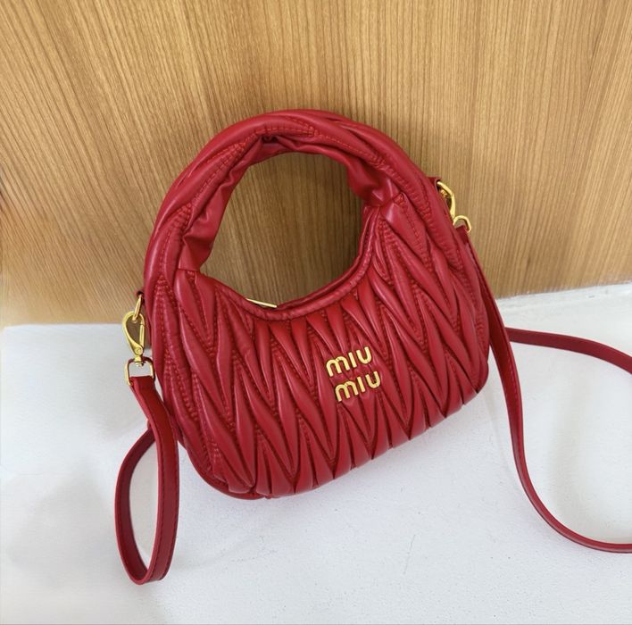 Дамска чанта Miu Miu