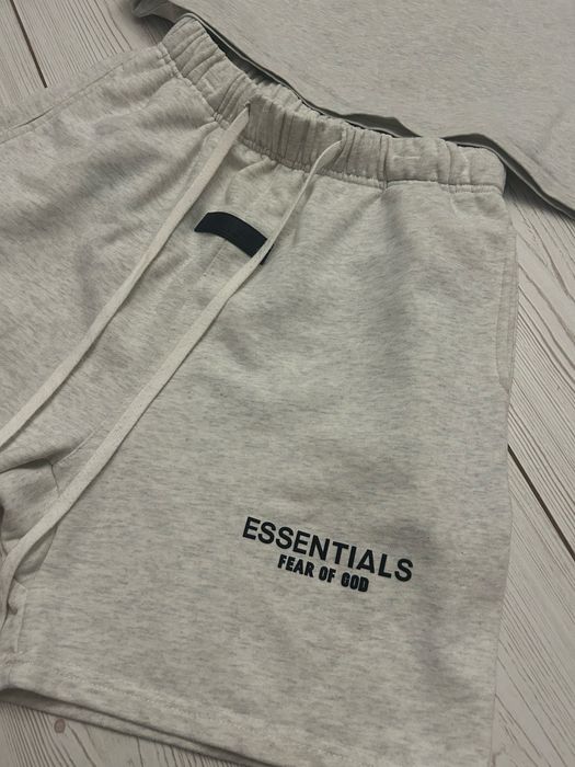 Compleu essentials
