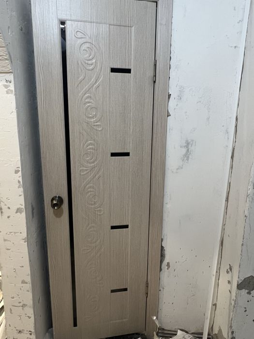 Продается межкомнатные двери б/у 2 шт.