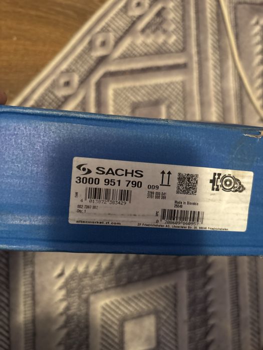 Vand kit ambreiaj nou.