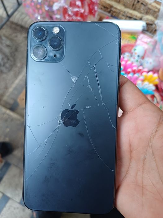 Iphone 11 promax sotiladi