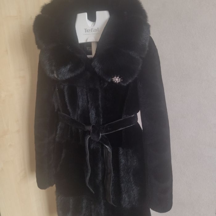 Продам Шубу мутоновую