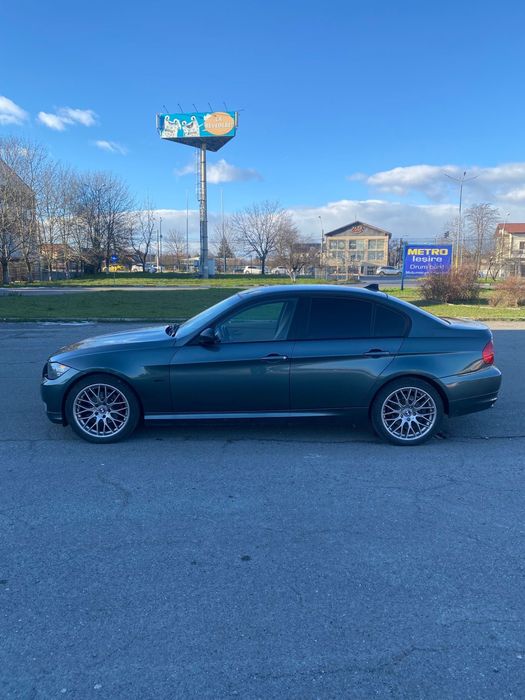 Vând bmw e90 318d negociabil