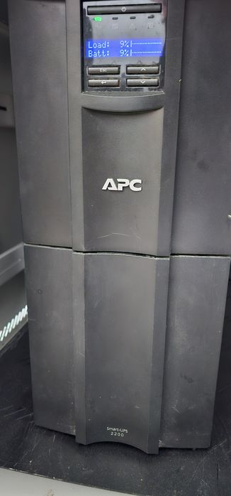 UPS APC Smart 2200