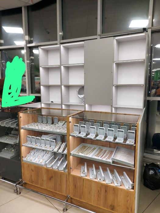 Витрина 8000 тенге