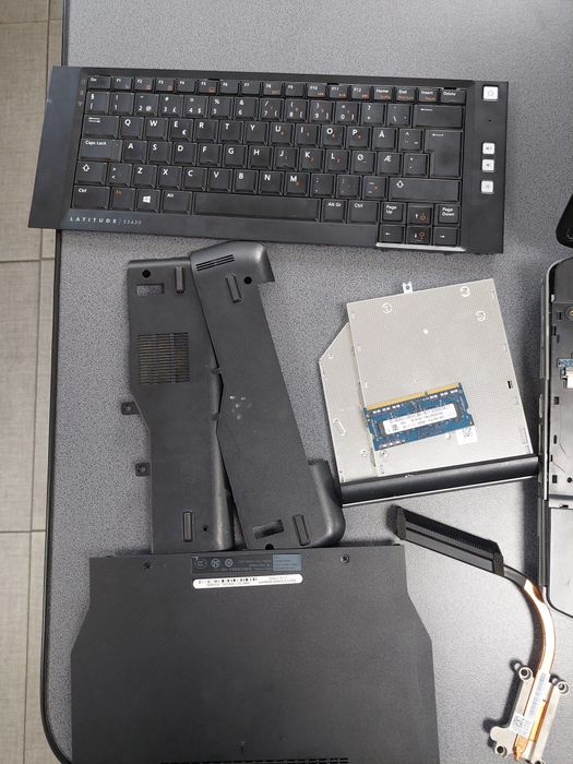 Dell 5430 piese + HP pavilion G7, Carcasa completa Asus M509da