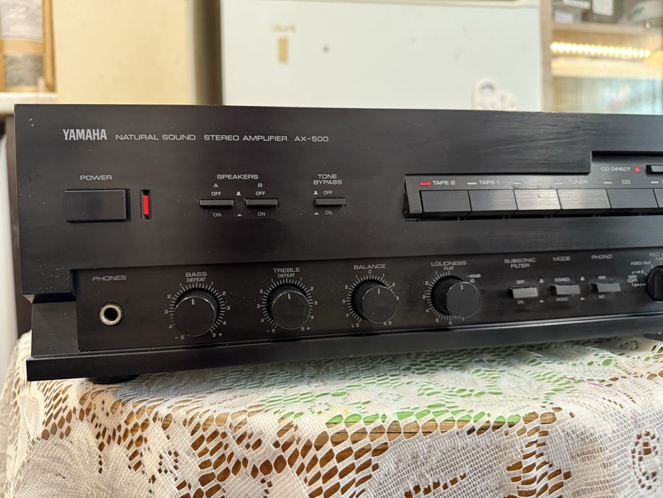 Yamaha AX-500 стерео усилвател