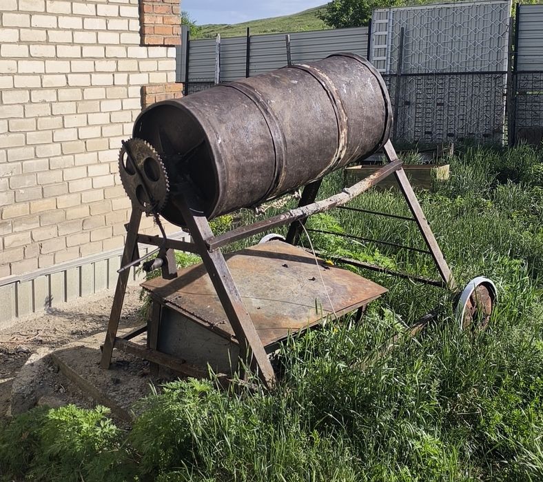 Продам ручную бетономешалку