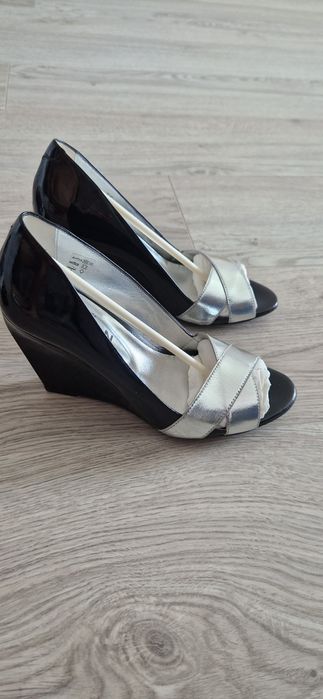 Pantofi din piele Hogan originali