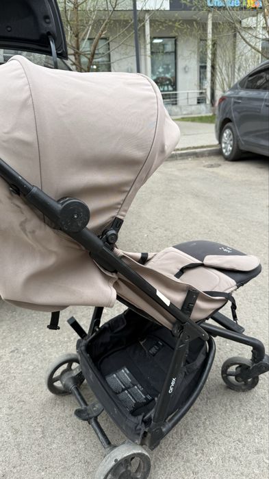 Продам коляску anex