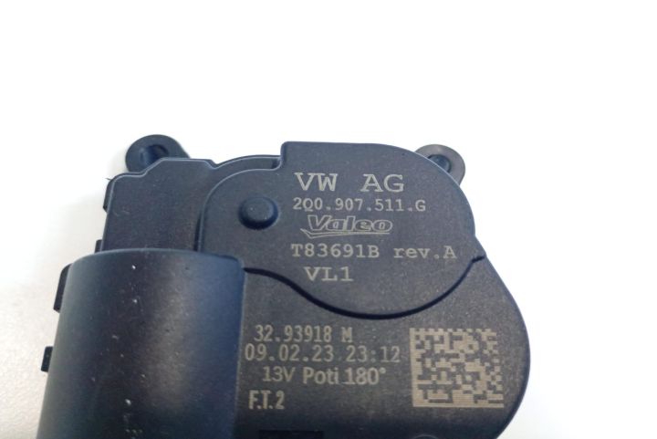 Motoras  clima  2Q0907511G Volkswagen VW Passat B8