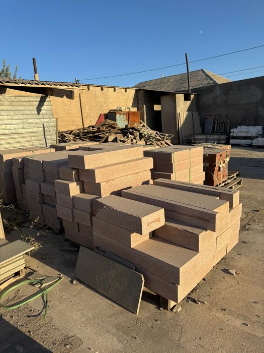 Бардюр гранитный