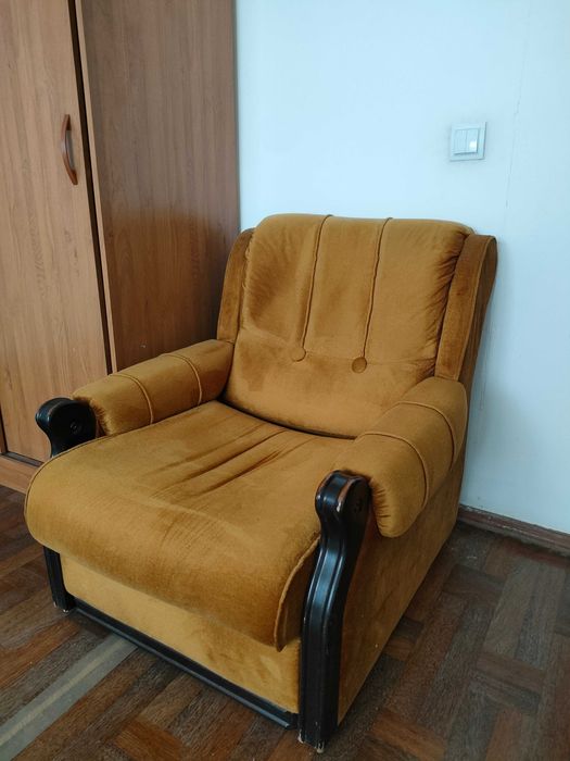 Продажа б/у Кресел