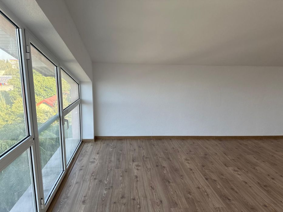 Ofer spre inchiriere spatii birouri Bld Mihai Eminescu la strada