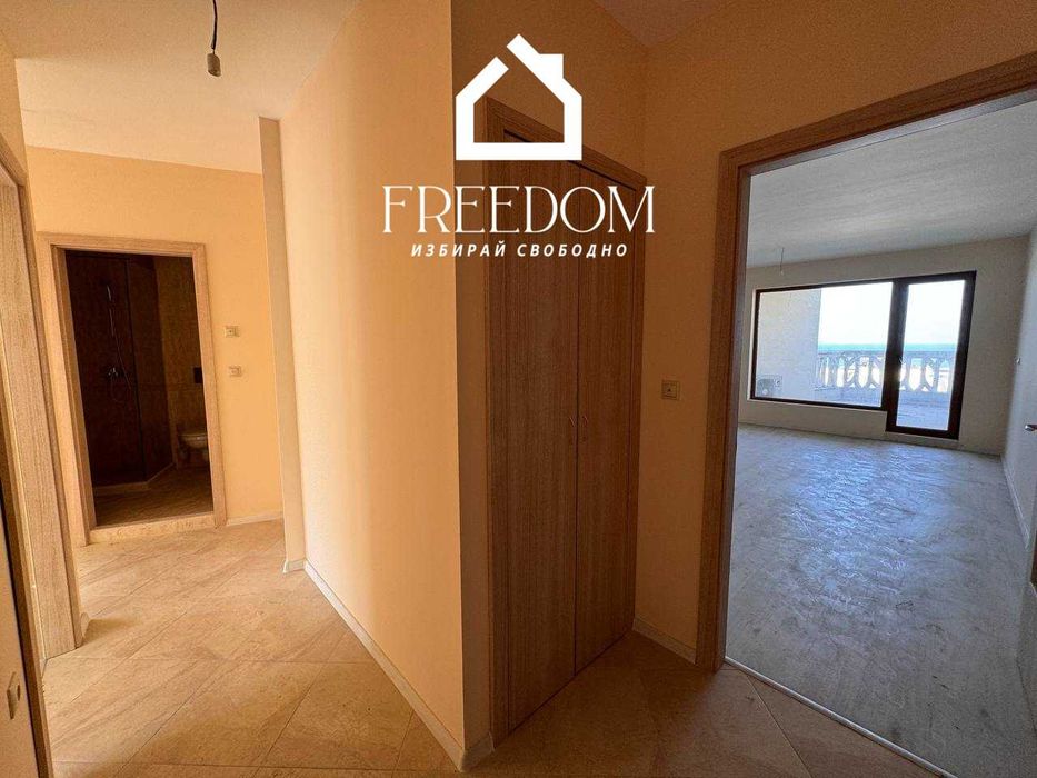 Продава се Тристаен апартамент в Варна, Аспарухово - 101 кв.м за 1733 €/кв.м - Снимка #2