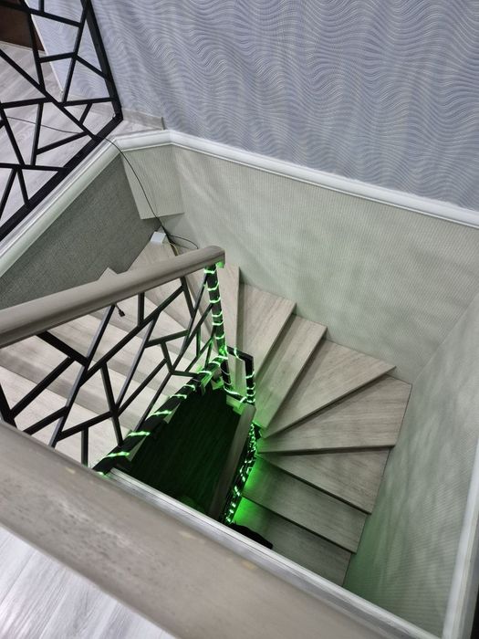 Квартира продается 5/7/7 на Махтумкули