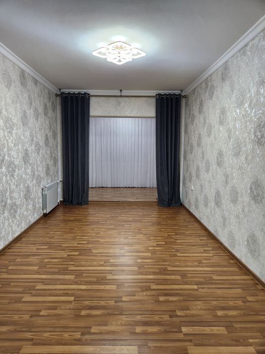 3 хонали квартира арендага берилади . Адрес: Тузел 2-квартал. 18 дом.