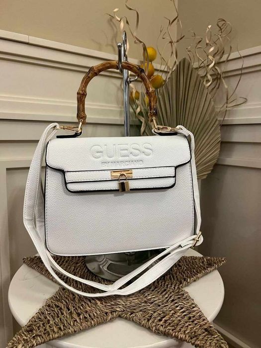 Geantă GUESS model nou