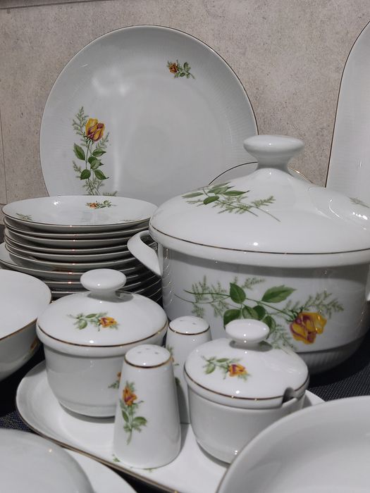 Столовый сервиз Kahla Розы.ГДР