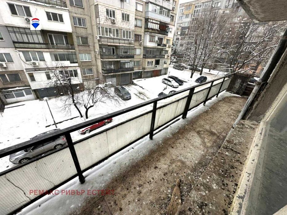 Продава се Тристаен апартамент в Русе, Здравец Изток - 82 кв.м за 622 €/кв.м - Снимка #6