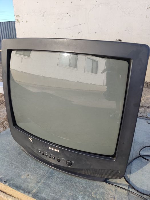 Samsung телевизор