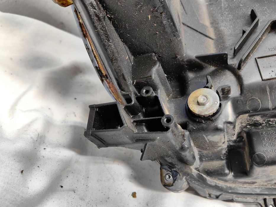 Оригинален фар Тойота  Toyota Hilux Full Led