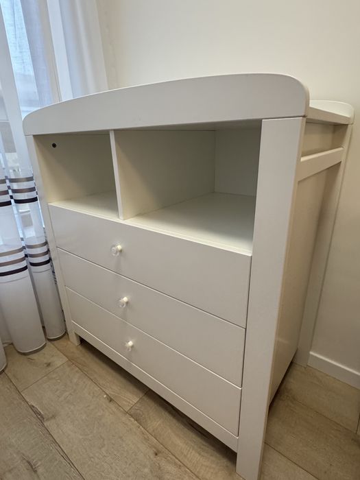 Скрин за детска/бебешла стая