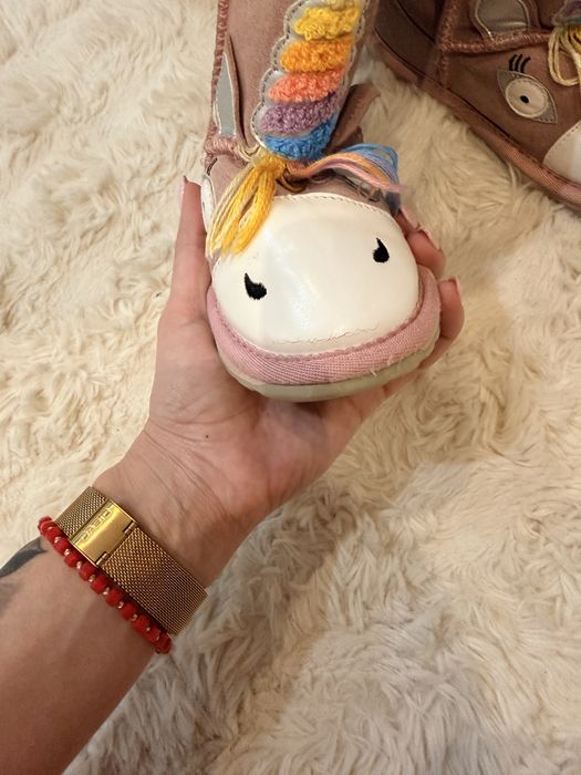 Ботушки EMU пони