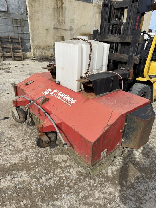 Perie stradala stivuitor