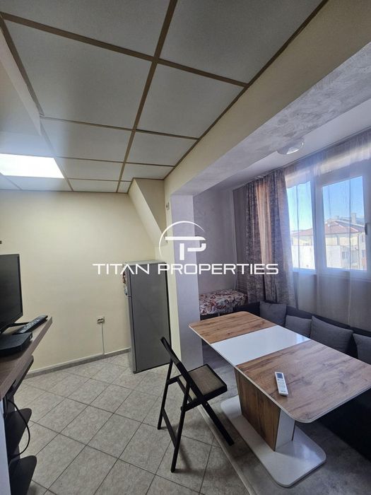 Дава се под наем Двустаен апартамент в Бургас, Възраждане - 45 кв.м за 306 € - Снимка #2