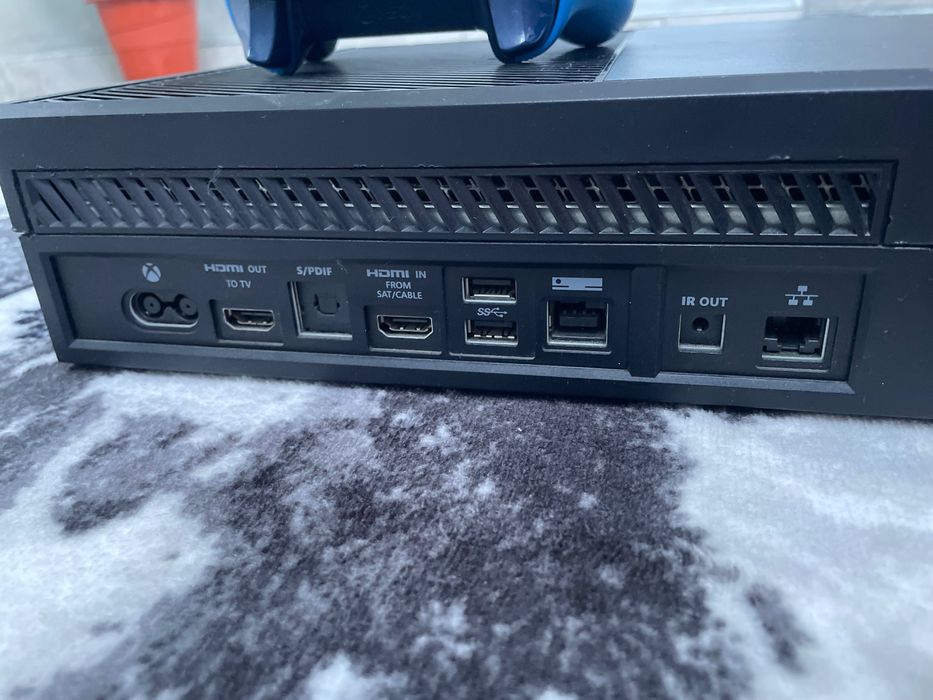 Xbox one с джойстик