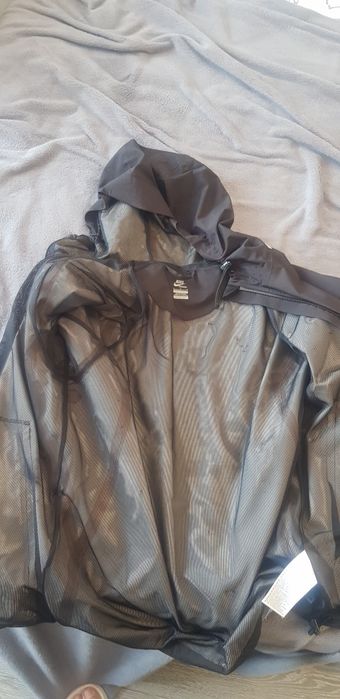 Горница найк водонепрпоницаема размер Л