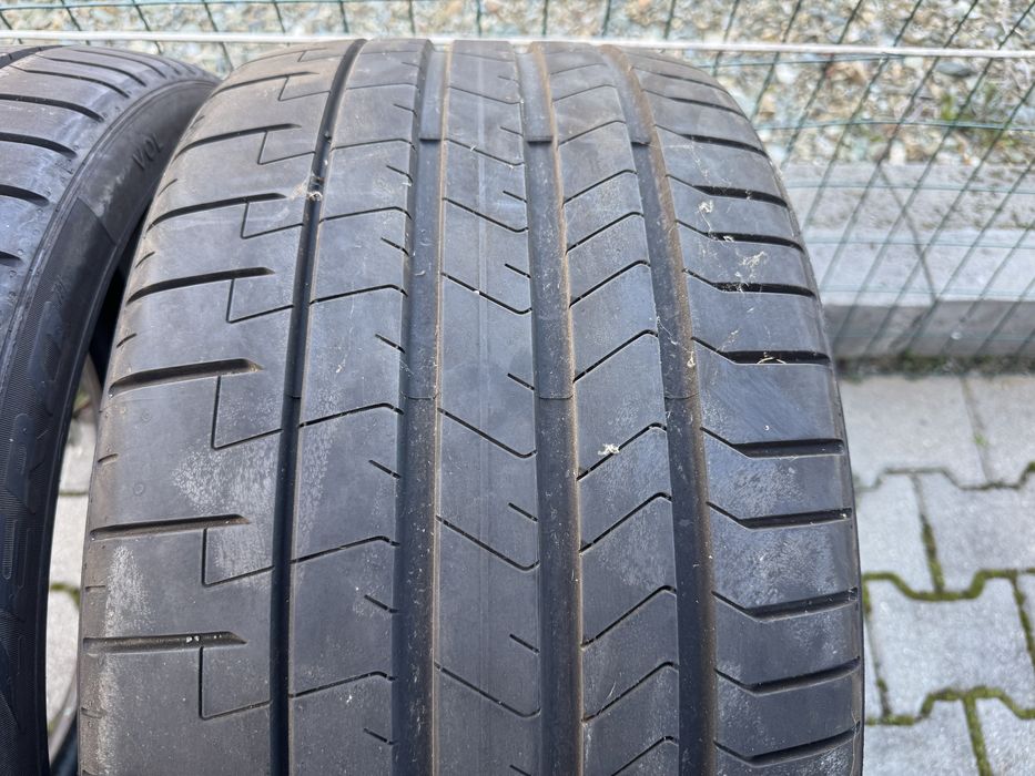 2бр нови летни гуми Pirelli 295/30/21 ELECT