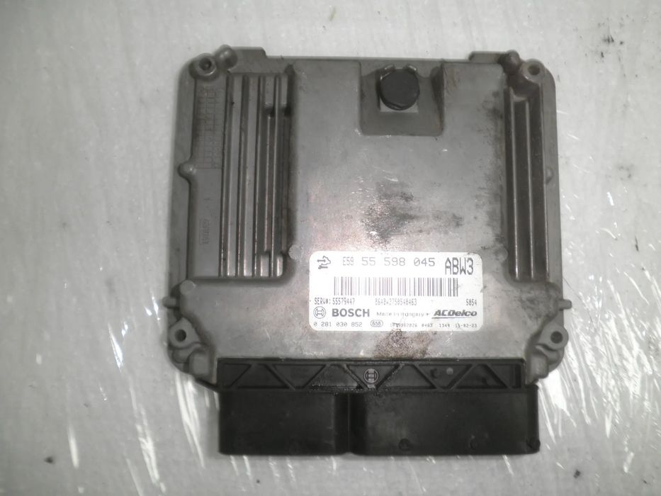 ECU / calculator motor Opel Insignia A Facelift 2.0 CDTI 55598045 0281030852