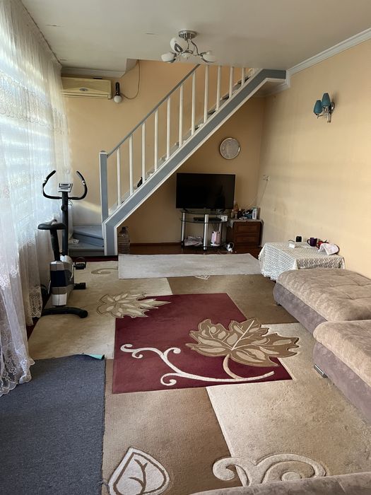 Участок сотилади 4 сотих, штаб, она-бола