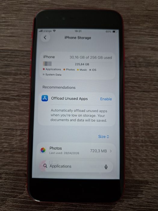 iPhone SE 2020 (SE2) Red 256GB