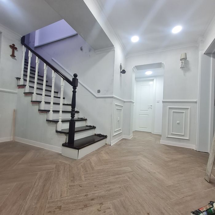 Renovari și constructi