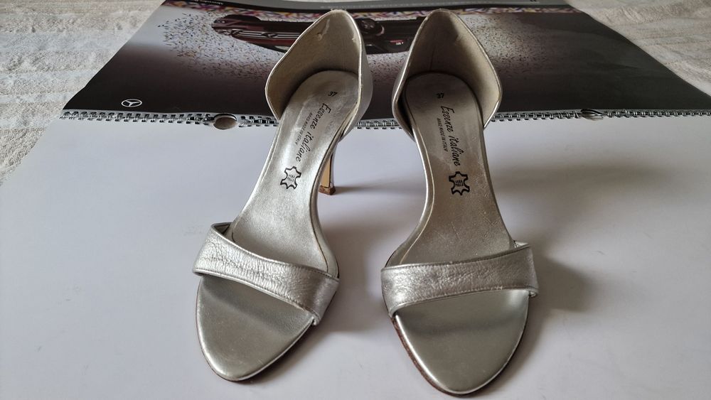 Sandale argintii piele interior exterior