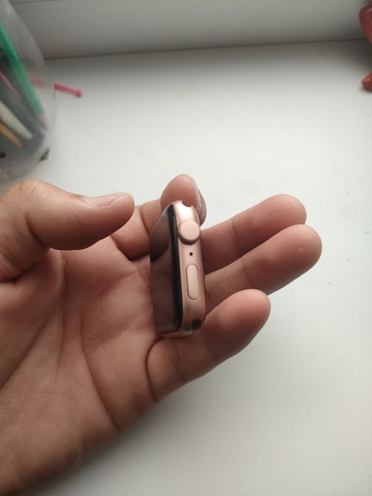Apple watch se 44мм  60 000тг