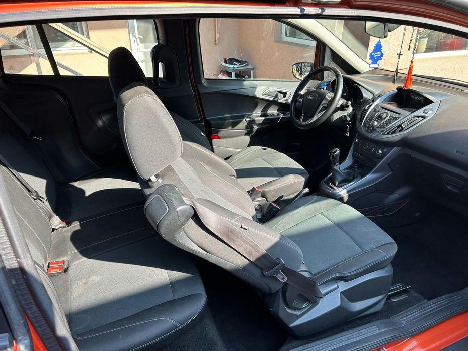 Vând Ford B-Max 2013