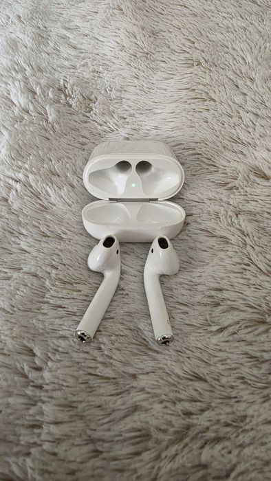 Vand casti Apple AirPods 2