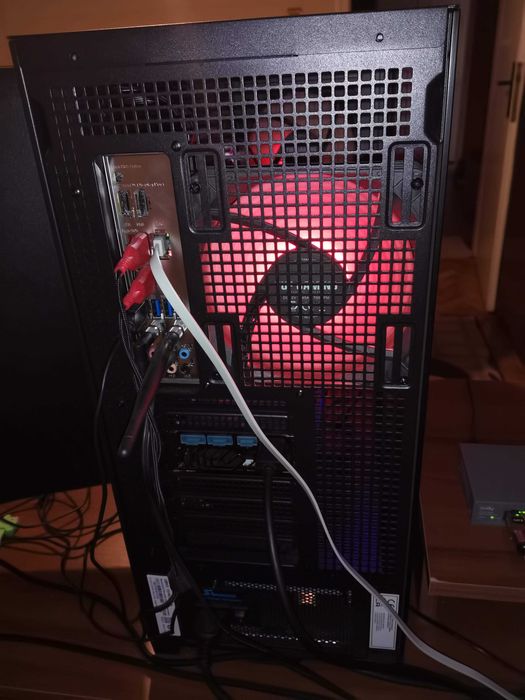 Unboxing the ASUS TUF Gaming GT302 ARGB ATX Mid-Tower Case Four 140